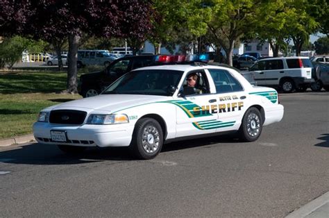 Butte Sheriff Lights A Butte County Sheriffs Deputy Drivin Flickr