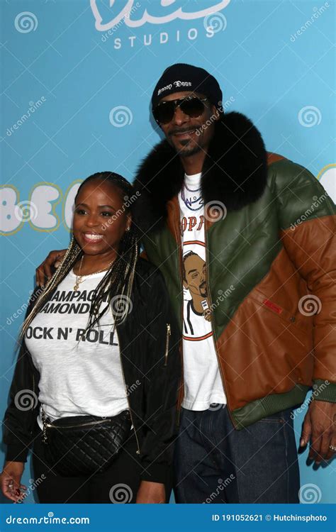 The Beach Premiere editorial photo. Image of snoop, broadus - 191052621