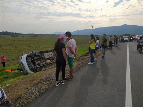 Cinco Heridos Deja Accidente De Buseta De Servicio PÚblico En VÍas Del