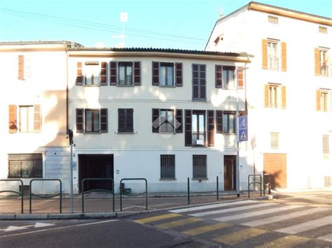 Vendita Appartamento In Via Santa Maria In Betlem 21 Cremona Buono