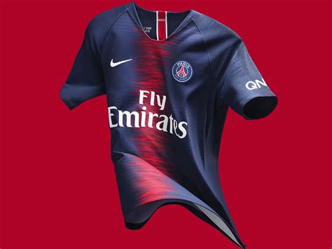 Paris Saint Germain PSG Home Football Shirt 2018 2019 Size S