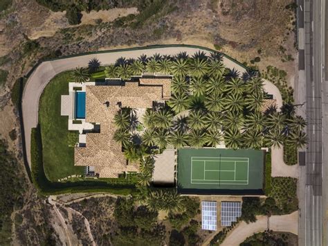 Discover Cher S Iconic 75 Million Malibu Mansion A Coastal Gem