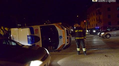 Scontro Tra Auto E Ambulanza A Foggia Le Foto Di R D Agostino