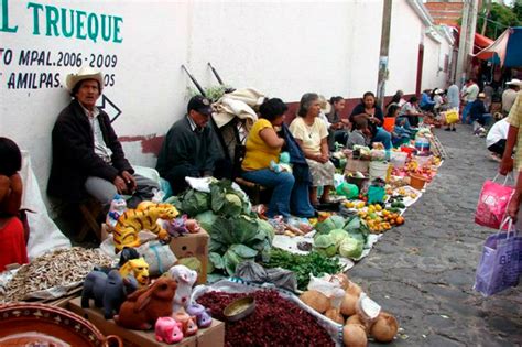 Tianguis Origen Y Tradiciones Servicio De Información