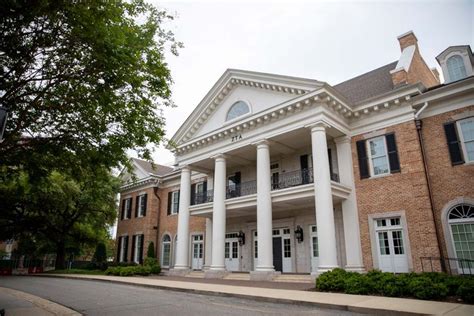 15 Most Outrageous University of Alabama Sorority Houses