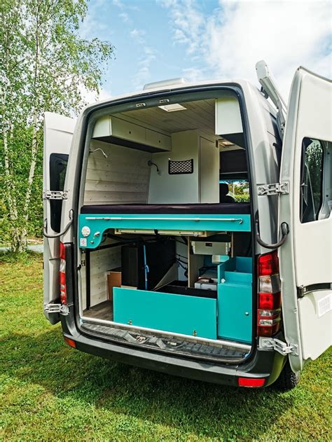 Aménagement d un Mercedes Sprinter 4x4 Wood and Van