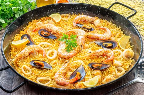 Fideuá De Marisco Y Pescado Receta Tradicional Casera