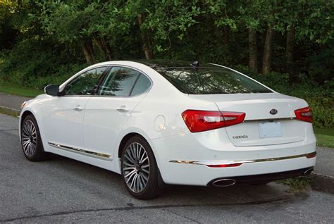 2014 Kia Cadenza Premium Road Test Review The Car Magazine