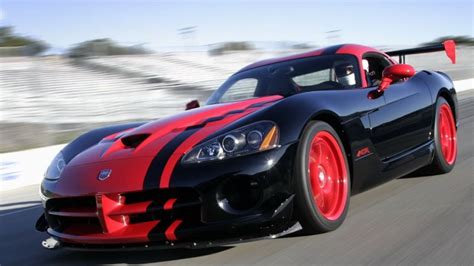 Dealer Exclusive Dodge Viper Srt Cars Revealed Drive