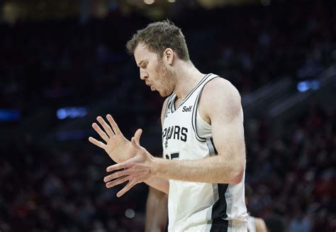 Jakob Poeltl Raptors And Celtics Interested In Spurs Center News