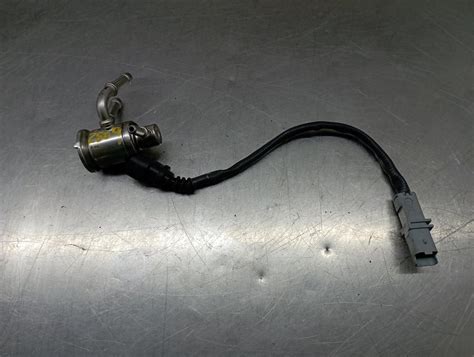 Injector AdBlue RENAULT MASTER III Caixa 160721041R P042401361