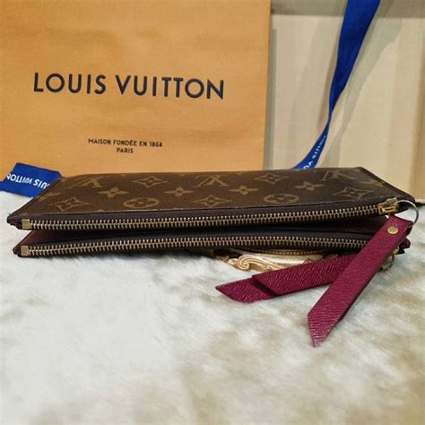 Louis Vuitton Lv 老花字紋拼紅皮 雙拉鍊對開長夾皮夾｜popchill 拍拍圈