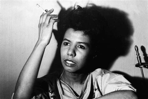 Biography of Lorraine Hansberry, Playwright and Activist