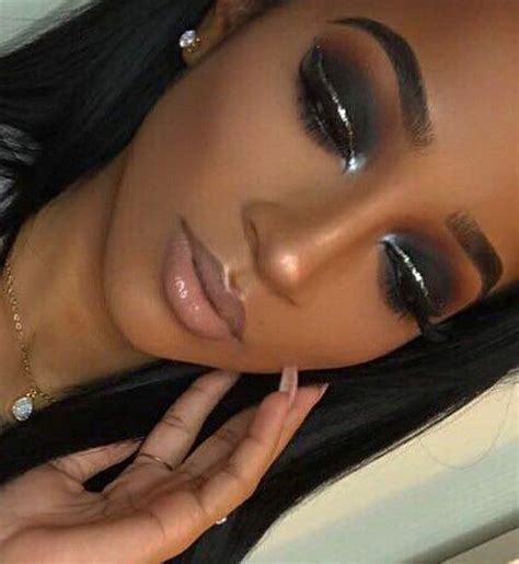 Smokey Eye With Silver Black Smokey Eye Makeup Black Girl Makeup Makeup For Black Women