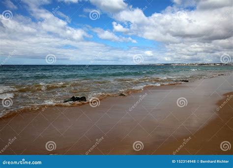 Playa De Algarve En Oc Ano Atl Ntico Portugal Foto De Archivo Imagen