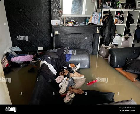 Una casa inundada en Loughborough Leicestershire después de la lluvia