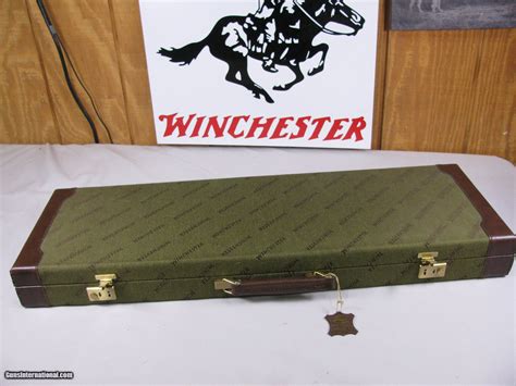 7884 Winchester Green Hard Case With Keys And Blocks Has A The Hang