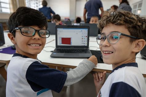 Escola Inovadora alia ferramentas on line e interação entre alunos