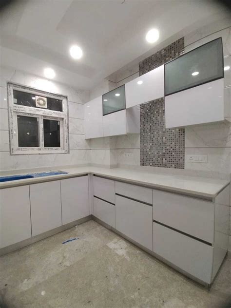 Modern Hdhmr L Shaped Modular Kitchen At Rs Sq Ft In New Delhi