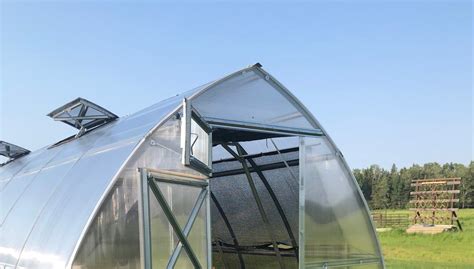 Achieve Optimal Greenhouse Conditions With Proper Ventilation Techniqu Nova Greenhouses