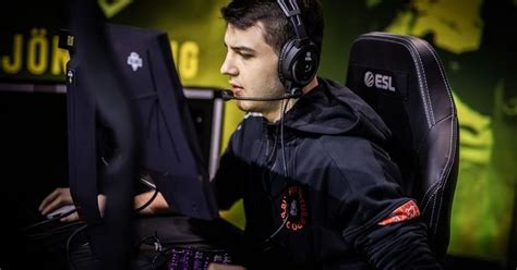 Virtuspro заработала слот на Blast Premier Spring Final 2024