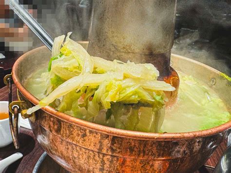 【東門美食】東門餃子館，酸菜白肉鍋耽誤的餃子店來了 菜單 趁早出門吃飽飽