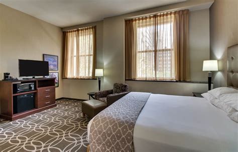 Drury Plaza Hotel Cleveland Downtown - Drury Hotels