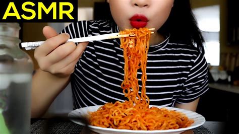 Asmr Eating Korean Nuclear Fire Noodles 핵불닭볶음면 먹방 No Talk Youtube