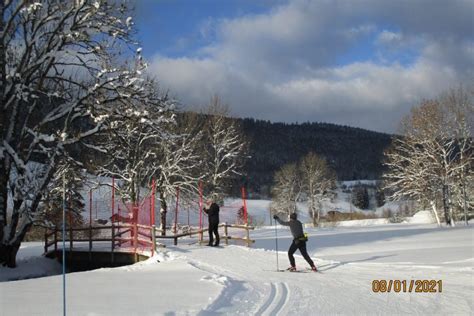 Piste de ski de fond Les Parisettes à Mijoux Pays de Gex et Monts Jura