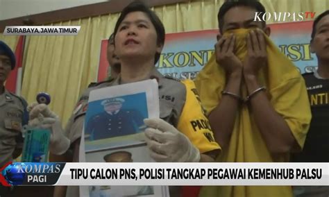 Tipu Calon Pns Polisi Tangkap Pegawai Kemenhub Palsu Video Dailymotion