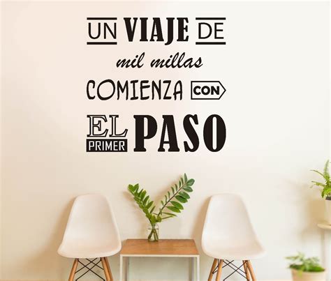 Vinilo Decorativo Para Pared Frase Un Viaje De Mil Millas 199 00