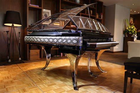 Bluthner Ph Grand Reeder Pianos