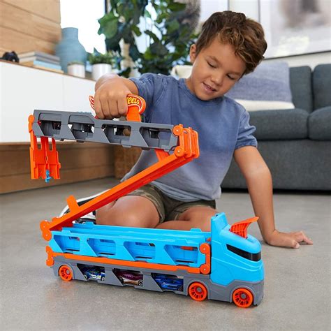 Mattel Hot Wheels Νταλίκα Πίστα Σε Αγώνων Με Αυτοκινητάκια Κλίμακας GVG Toys