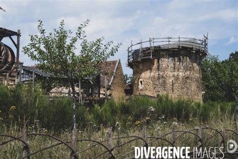 Guedelon La Construction D Un Chateau Fort Par Marif DERUFFI