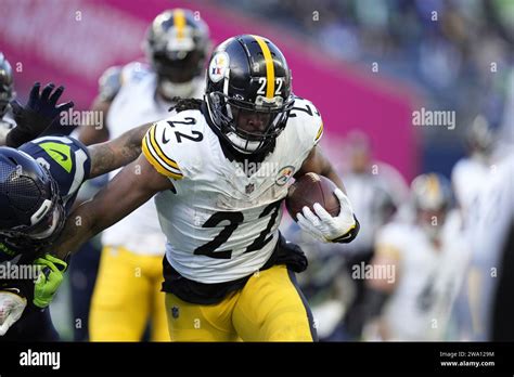 Pittsburgh Steelers Running Back Najee Harris 22 Runs With The Ball