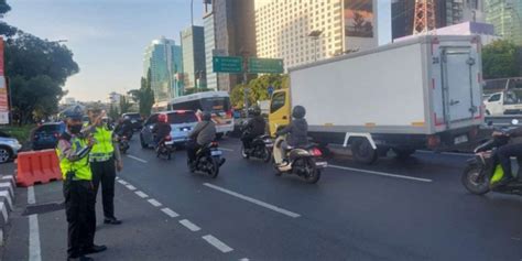 Hari Ini Aturan Ganjil Genap Kembali Berlaku Di Jakarta