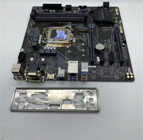 Jual MOTHERBOARD GIGABYTE B460M DS3H V2 2ND GARANSI Di Lapak Basshop