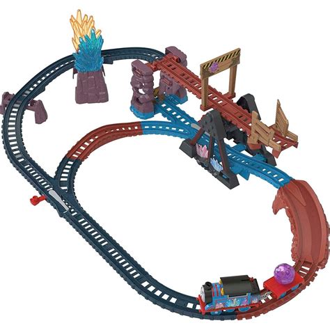 Fisher-Price Thomas And Friends Toy Train Set With Motorized Tipping ...