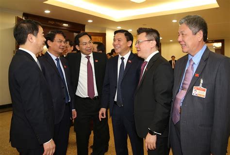 13th Party Central Committee Convenes First Plenum Photo TTXVN