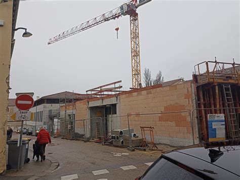 Accident Un Ouvrier Chute D Une Grue Sur Un Chantier Bourg En Bresse