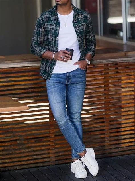 Perfect Outfit To Wear On A Morning Coffee Date Mens Casual Outfits