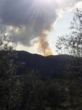 Rotondi Cervinara Primo Incendio Dell Anno In Montagna