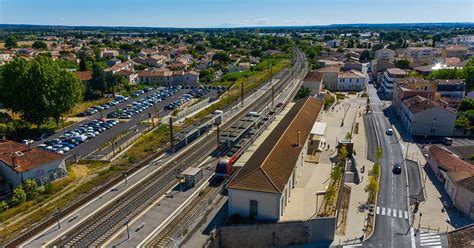 Réalisation d un Pôle dEchange Multimodal à la gare de Lunel et d une