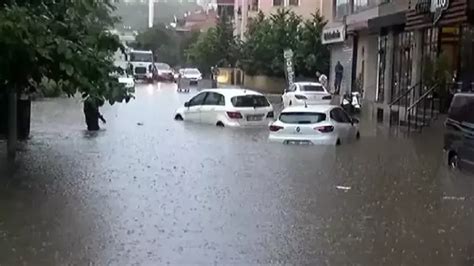 Valilikten Ac Haber Stanbul Da Sel Felaketi Ki Hayat Ald Son