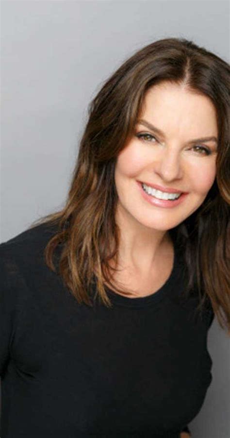 Sela Ann Ward A Detailed Look Into The Life Body Features And Wealth