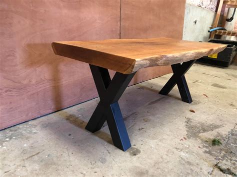 Solid Oak Coffee Table with Black Matt Metal Legs 1000 mm - Cezar Renovations