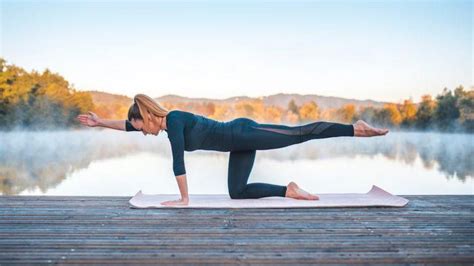 Balancing Table Top (Bird/Dog Pose) - Australian School of Meditation ...