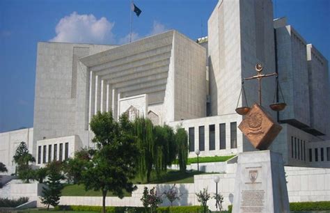 President Zardari Appoints Three New Judges To Supreme Court Acting