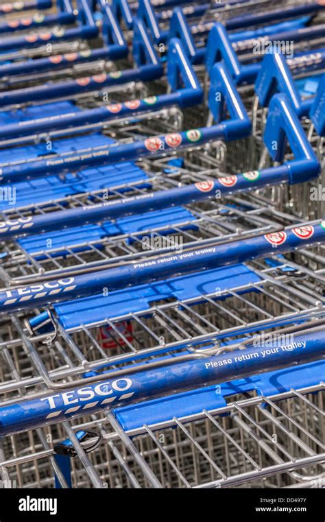 Tesco shopping trolley trolleys hi-res stock photography and images - Alamy