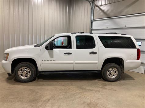 Pre Owned Chevrolet Suburban Ls Wd Sport Utility